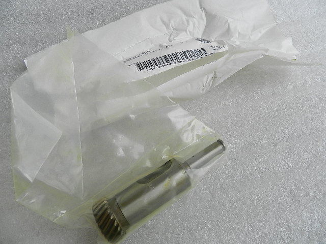 NOS NEW OEM HARLEY XR750 XR-750 GEAR SHAFT OIL PUMP 26331-88R