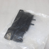 8971258101 IZUZU BRACKET BUMPER NEW OEM NOS