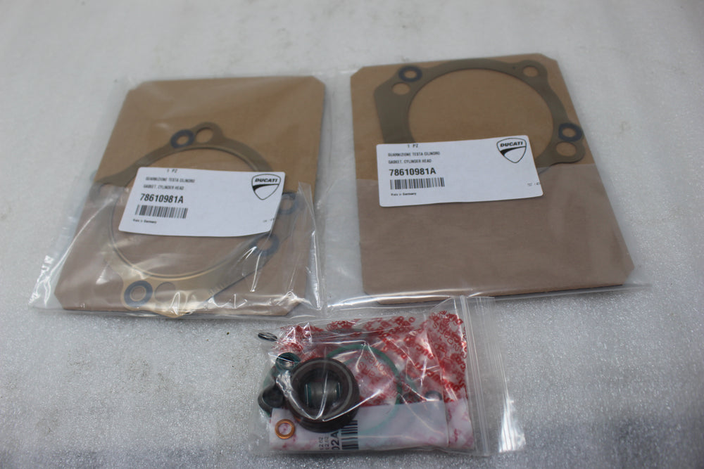 79120491A NEW OEM DUCATI HEAD-CYLINDER GASKETS SET MONSTER