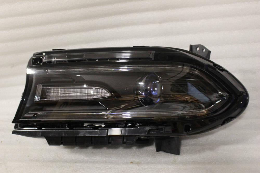 NEW OEM 2015-2016 Dodge Charger SRT HEADLAMP 68223535AB