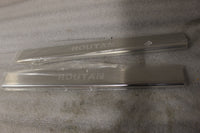 
              NEW OEM 2008-2013 VOLKSWAGEN ROUTAN DOOR SILL KIT W/ ROUTAN LOGO. 82211975
            