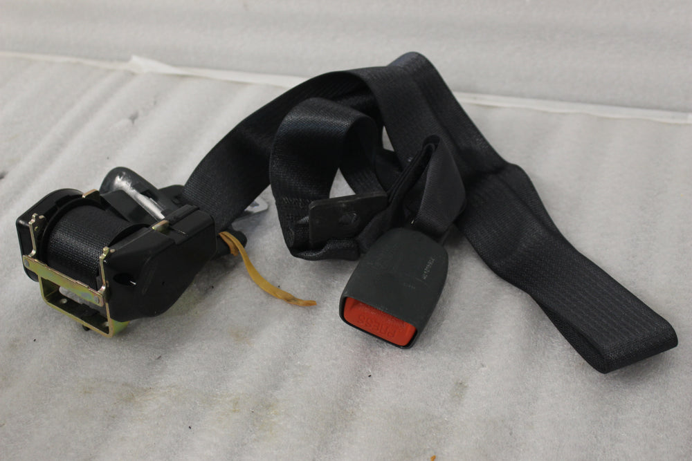 NEW OEM 2004 DODGE STRATUS REAR SEAT BELT CENTER XA921P7AB